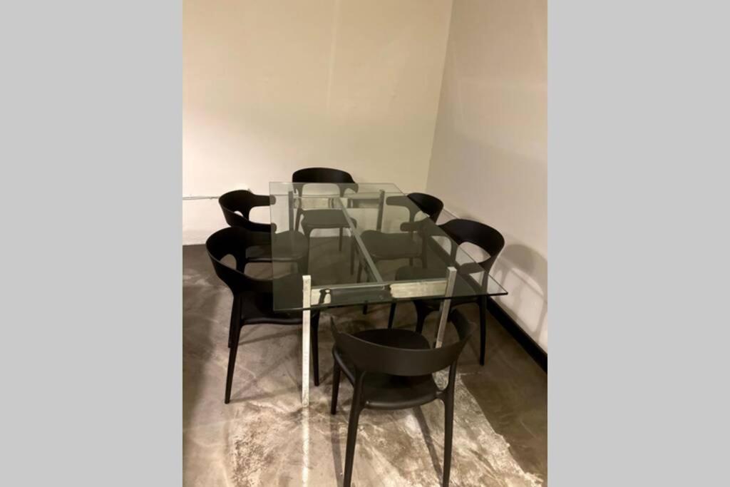 3E-Spacious 2 Bedroom In Oakland, Sleeps 8 พิตต์สเบิร์ก ภายนอก รูปภาพ